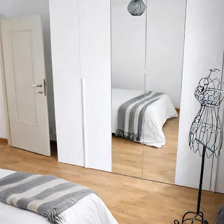 Vm Luxury דירה *