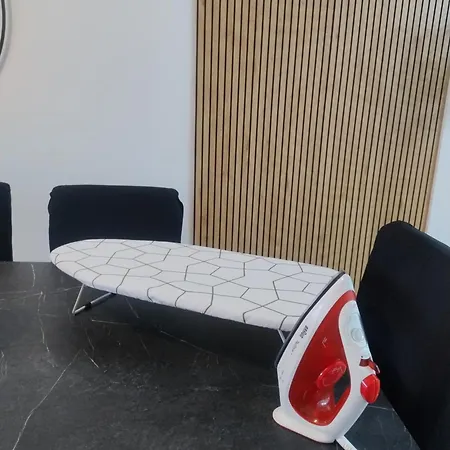Vm Luxury